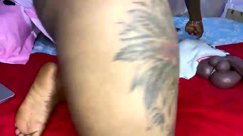 Snapshot of joyslim1 chatting on 27, 5, 2026 Butterflyass online show from 27, 5, 2026