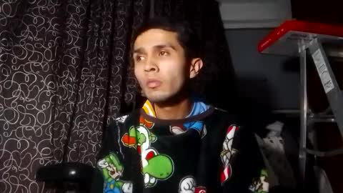 Snapshot of jperezoficcial chatting on 15, 12, 2025 J Prez Official online show from 15, 12, 2025