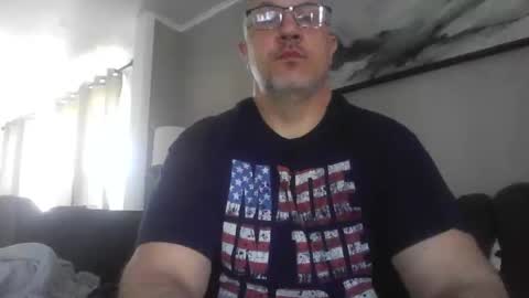 Snapshot of jr1871 chatting on 4, 5, 2026 jr1871 online show from 4, 5, 2026
