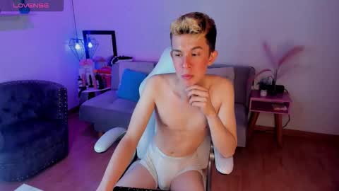 Snapshot of juaan_diick chatting on 9, 2, 2026 Juandii online show from 9, 2, 2026