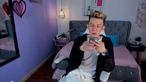 Snapshot of juaan_diick chatting on 2, 3, 2026 Juandii online show from 2, 3, 2026