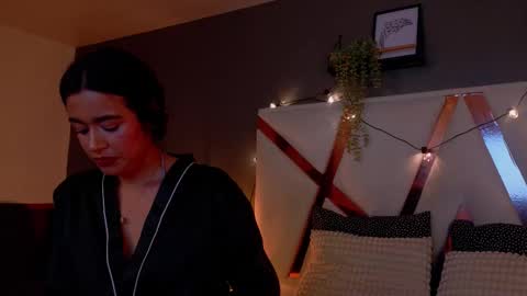 Snapshot of juanagold_ chatting on 29, 11, 2025 J U A N A online show from 29, 11, 2025