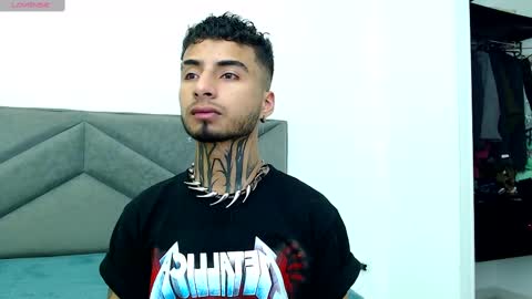 juancamilo66_ online show from 2, 3, 2025