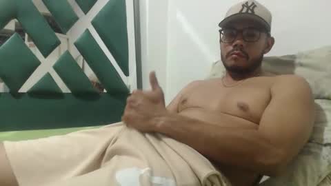 Snapshot of juanfe_style chatting on 10, 3, 2026 juanfe_style online show from 10, 3, 2026