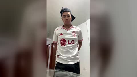 Snapshot of juanieuo chatting on 16, 4, 2026 juanieuo online show from 16, 4, 2026