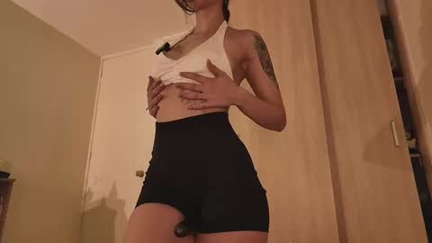 juanilla99 online show from 1, 10, 2025