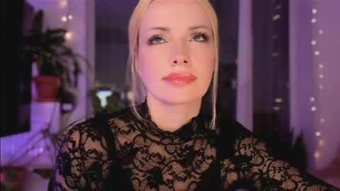 Goddess Julia online show from 7, 6, 2026