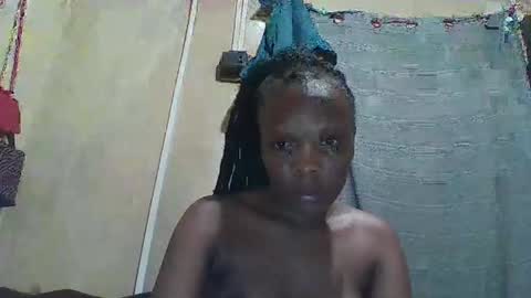 juice_petite3 online show from 26, 1, 2025