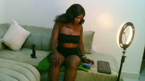 Juicepussy online show from 15, 6, 2026