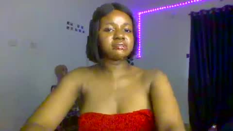 Snapshot of juicy_pussy1122 chatting on 18, 9, 2025 Emily online show from 18, 9, 2025