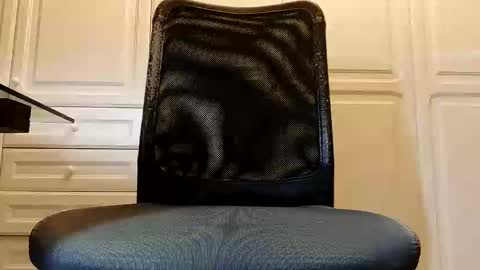 Snapshot of juicyballs8 chatting on 3, 10, 2025 Paul online show from 3, 10, 2025