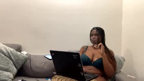 Snapshot of juicyexotic chatting on 26, 2, 2025 JuicyExotic online show from 26, 2, 2025