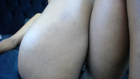 Snapshot of juicykayxxx chatting on 27, 1, 2025 Miss Kay online show from 27, 1, 2025