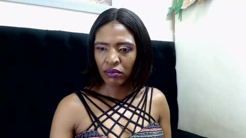 Snapshot of juicykayxxx chatting on 4, 3, 2025 Miss Kay online show from 4, 3, 2025