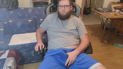 Snapshot of julcs chatting on 6, 2, 2025 Julcs online show from 6, 2, 2025