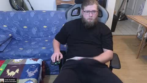 Snapshot of julcs chatting on 17, 2, 2025 Julcs online show from 17, 2, 2025