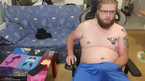 Snapshot of julcs chatting on 25, 10, 2025 Julcs online show from 25, 10, 2025