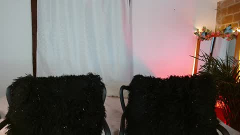 Jules and Gia online show from 9, 1, 2025