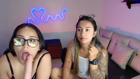 Jules and Gia online show from 3, 2, 2025