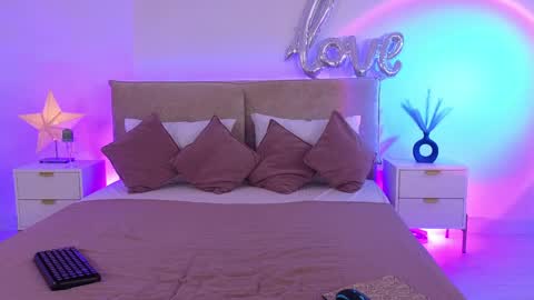 Jules Nightt online show from 3, 4, 2026