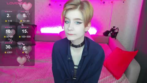 Snapshot of julescrown chatting on 19, 12, 2024 Jules online show from 19, 12, 2024