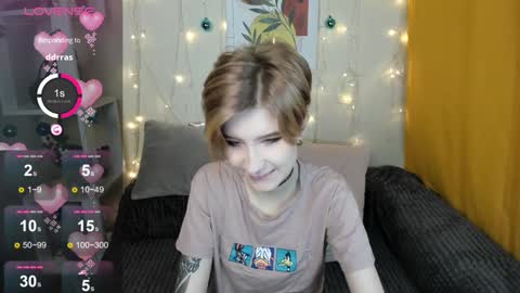 Snapshot of julescrown chatting on 30, 12, 2024 Jules online show from 30, 12, 2024