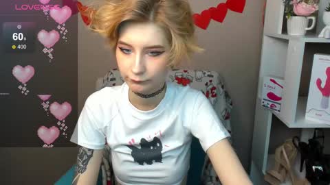 Snapshot of julescrown chatting on 15, 2, 2025 Jules online show from 15, 2, 2025