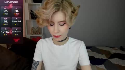 Snapshot of julescrown chatting on 18, 9, 2025 Jules online show from 18, 9, 2025