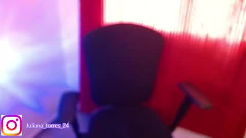 Snapshot of juli_69 chatting on 28, 1, 2025  Juliana Torres  online show from 28, 1, 2025
