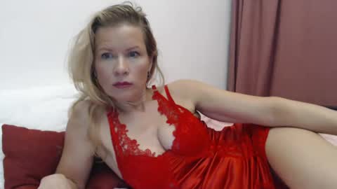julia_giulia online show from 5, 2, 2025