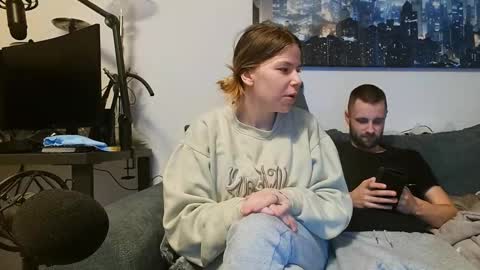 Snapshot of julia_official chatting on 17, 2, 2025 julia_official online show from 17, 2, 2025