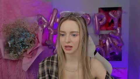 Snapshot of juliabrewwer chatting on 11, 9, 2025 Julia online show from 11, 9, 2025