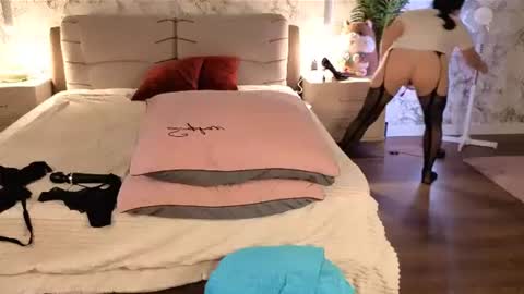 Snapshot of juliamillss chatting on 30, 6, 2026 juliamillss online show from 30, 6, 2026