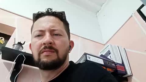 Juli online show from 16, 12, 2025