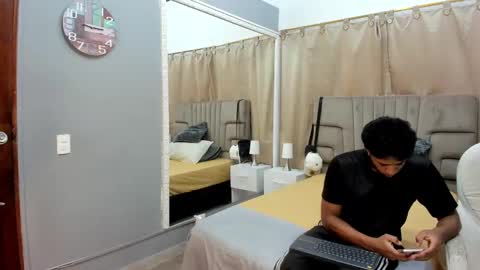 julian billy online show from 15, 1, 2025