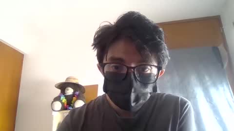 Julian Mora online show from 14, 2, 2025