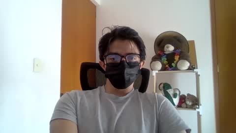 Julian Mora online show from 20, 2, 2025