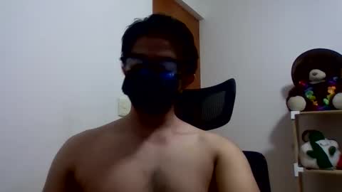 Julian Mora online show from 22, 2, 2025