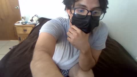 Julian Mora online show from 8, 3, 2025