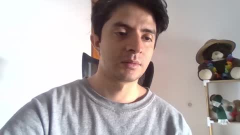 Julian Mora online show from 31, 10, 2025