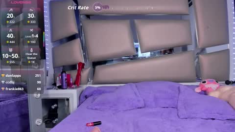 juliana_js_ online show from 17, 9, 2025