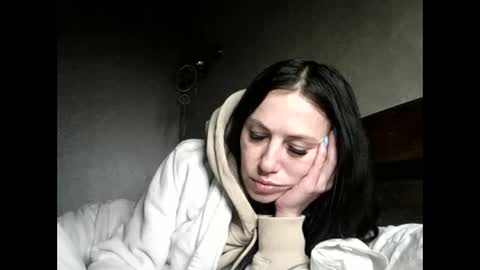 julianagold1 online show from 9, 2, 2026