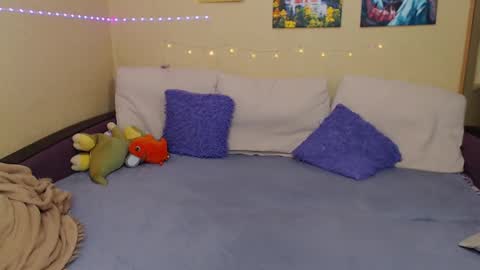 Jul online show from 26, 1, 2025