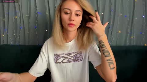 Yulya online show from 21, 10, 2025