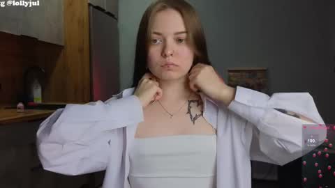 Snapshot of julidropp chatting on 8, 3, 2025 julidropp online show from 8, 3, 2025