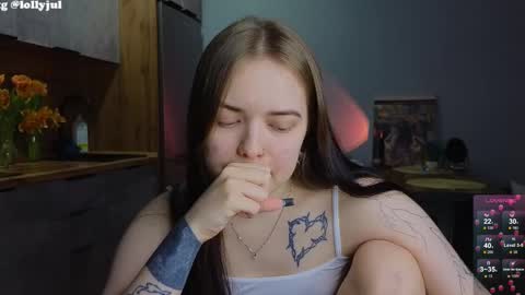 Snapshot of julidropp chatting on 12, 3, 2025 julidropp online show from 12, 3, 2025