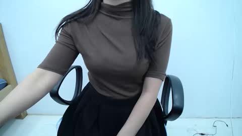 julie9x online show from 21, 11, 2025