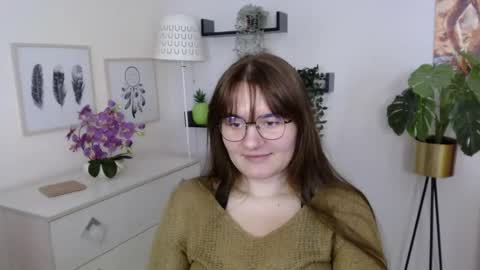 Julie online show from 17, 10, 2025