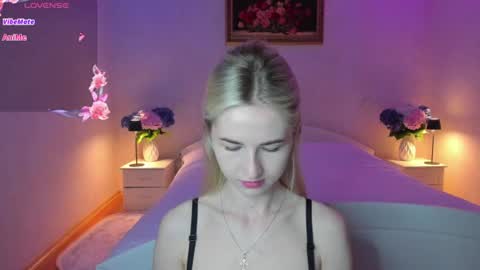 julieblazex online show from 15, 6, 2026