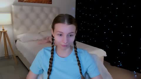 juliedaniel online show from 25, 2, 2026